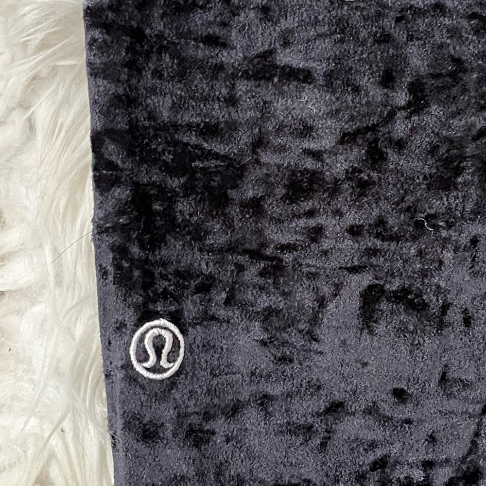 {Lululemon} Ready to Crush Jogger in Black - Women's 4 - Picture 7 of 11